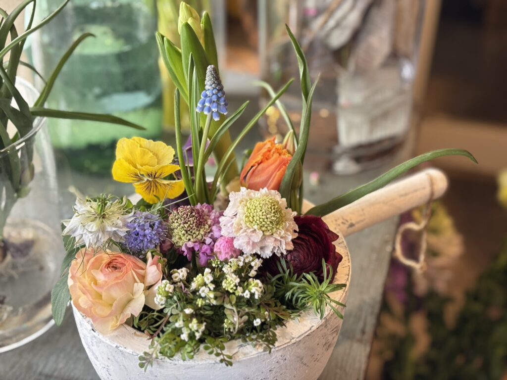 【豊田市】ドライフラワー・プリザーブドフラワーリース制作